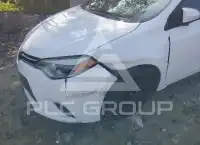 2015 Toyota COROLLA фото