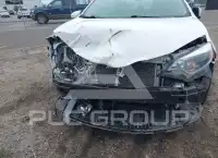2015 Toyota COROLLA фото