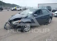 2015 Toyota COROLLA фото