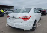 2015 Toyota COROLLA фото