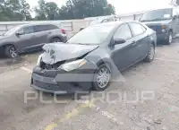 2015 Toyota COROLLA фото