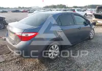 2015 Toyota COROLLA фото