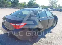 2015 Toyota COROLLA фото