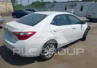 2015 Toyota COROLLA фото