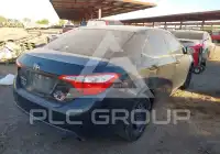 2015 Toyota COROLLA фото