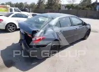 2015 Toyota COROLLA фото