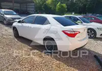 2015 Toyota COROLLA фото