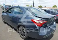 2015 Toyota COROLLA фото