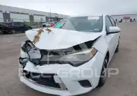 2015 Toyota COROLLA фото