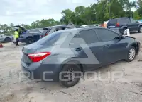 2015 Toyota COROLLA фото