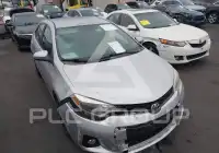 2015 Toyota COROLLA фото