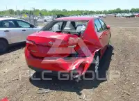 2015 Toyota COROLLA фото