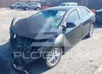 2015 Toyota COROLLA фото