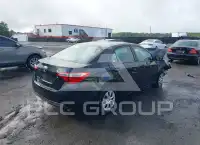 2015 Toyota COROLLA фото
