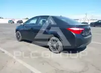 2015 Toyota COROLLA фото
