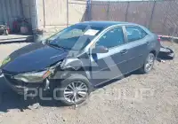 2015 Toyota COROLLA фото