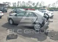 2015 Toyota COROLLA фото