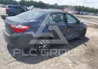 2015 Toyota COROLLA фото