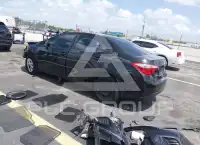 2015 Toyota COROLLA фото