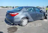 2015 Toyota COROLLA фото