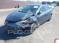 2015 Toyota COROLLA фото