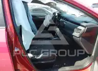 2015 Toyota COROLLA фото