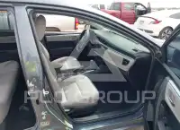 2015 Toyota COROLLA фото