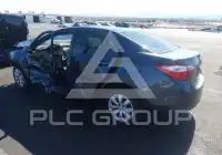 2015 Toyota COROLLA фото