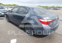 2015 Toyota COROLLA фото