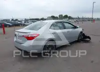 2015 Toyota COROLLA фото