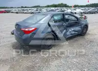 2015 Toyota COROLLA фото