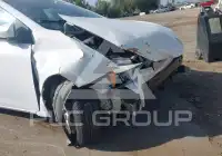 2015 Toyota COROLLA фото
