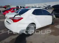 2015 Toyota COROLLA фото