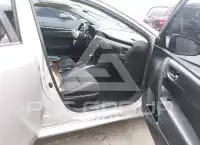 2015 Toyota COROLLA фото