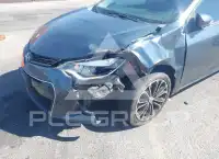 2015 Toyota COROLLA фото