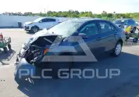 2015 Toyota COROLLA фото