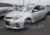 2015 Toyota COROLLA фото