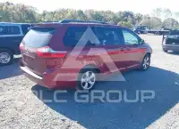 2015 Toyota SIENNA фото