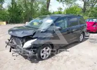 2015 Toyota SIENNA фото