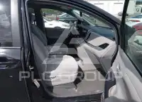 2015 Toyota SIENNA photo