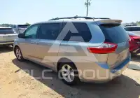 2015 Toyota SIENNA фото