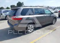 2015 Toyota SIENNA фото