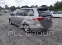 2015 Toyota SIENNA фото