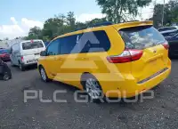 2015 Toyota SIENNA фото
