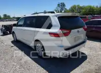 2015 Toyota SIENNA фото
