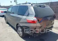 2015 Toyota SIENNA фото
