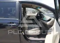 2015 Toyota SIENNA photo