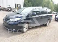 2015 Toyota SIENNA фото