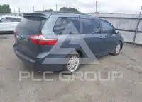 2015 Toyota SIENNA фото