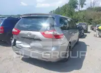 2015 Toyota SIENNA фото